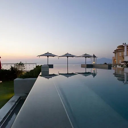 Corallo Sorrento Hotel 4*
