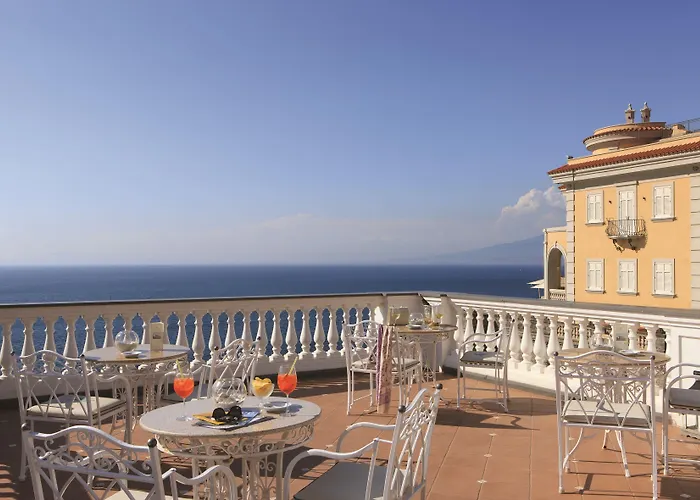 Corallo Sorrento Hotel 4*