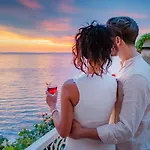 Отель Corallo Sorrento 4*