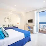 Corallo Sorrento 4* Сант'Анджелло