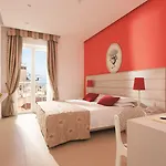 Corallo Sorrento 4* Сант'Анджелло