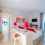 Corallo Sorrento Отель