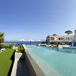 Corallo Sorrento Отель