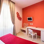 Отель Corallo Sorrento 4*