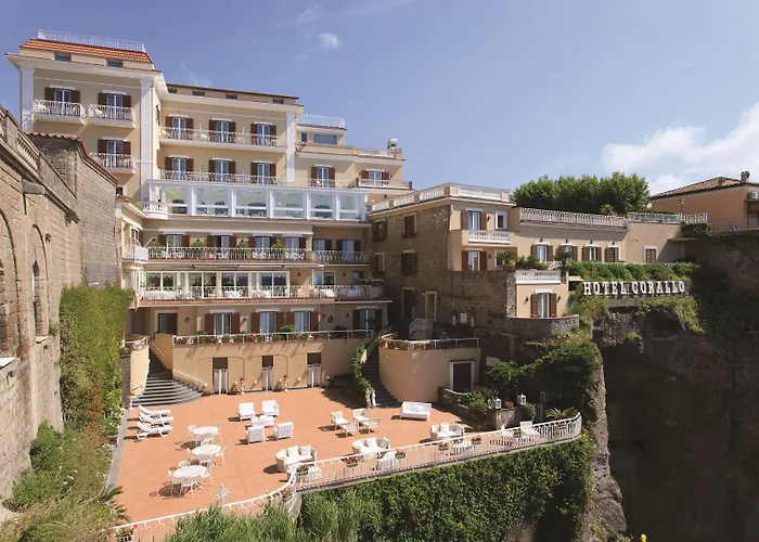 Corallo Sorrento Hotel 4*